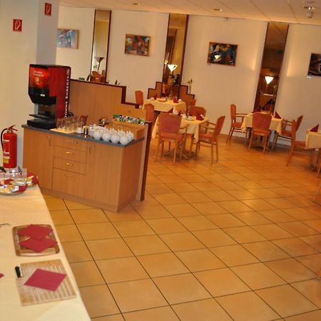 Trip Inn Hotel Frankfurt Airport Ruesselsheim Exterior photo